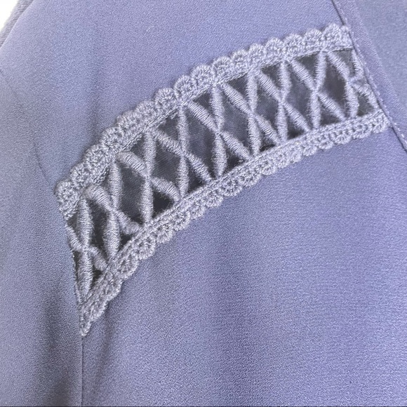 Stitch Fix l Fortune + Ivy Navy Crochet Detail Mixed Material Top, XXL - Picture 3 of 11